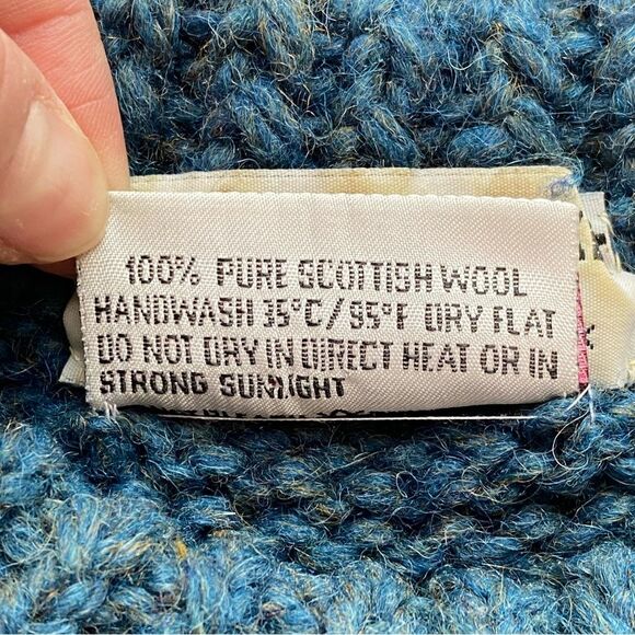 Vintage Danspin Sweater Market Wool Blue Fair Isle Pullover Sweater Size Medium - Picture 11 of 13